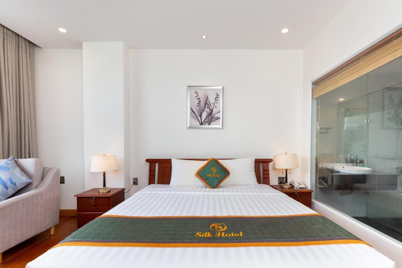 Silk Hong Ha Airport Hotel Хошимин Екстериор снимка
